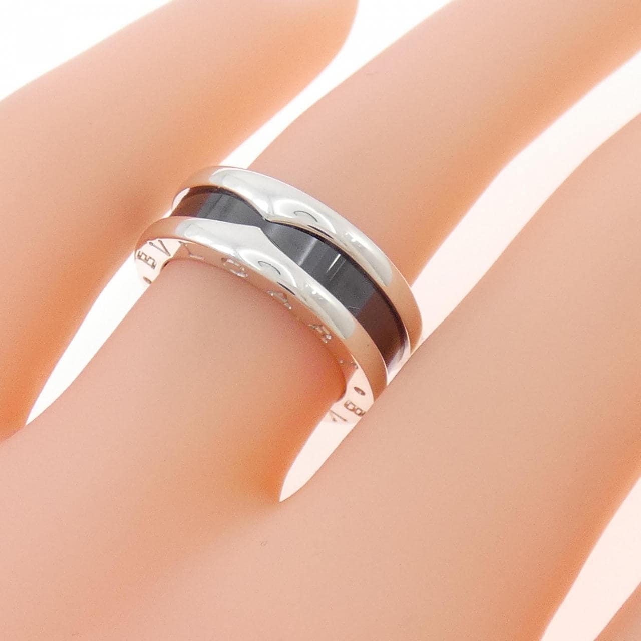 ブルガリ セーブザチルドレン リング