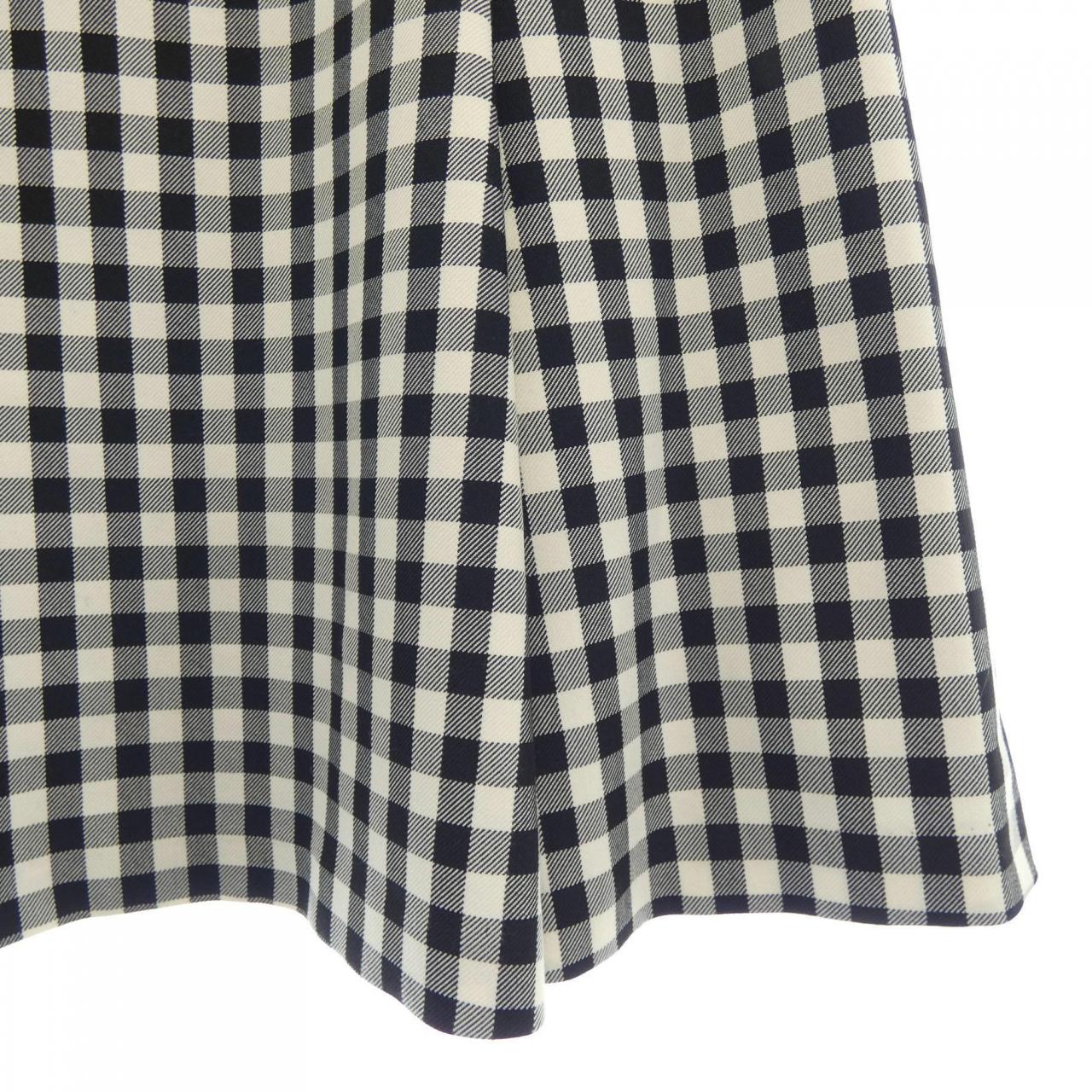 トゥービー To b スカート