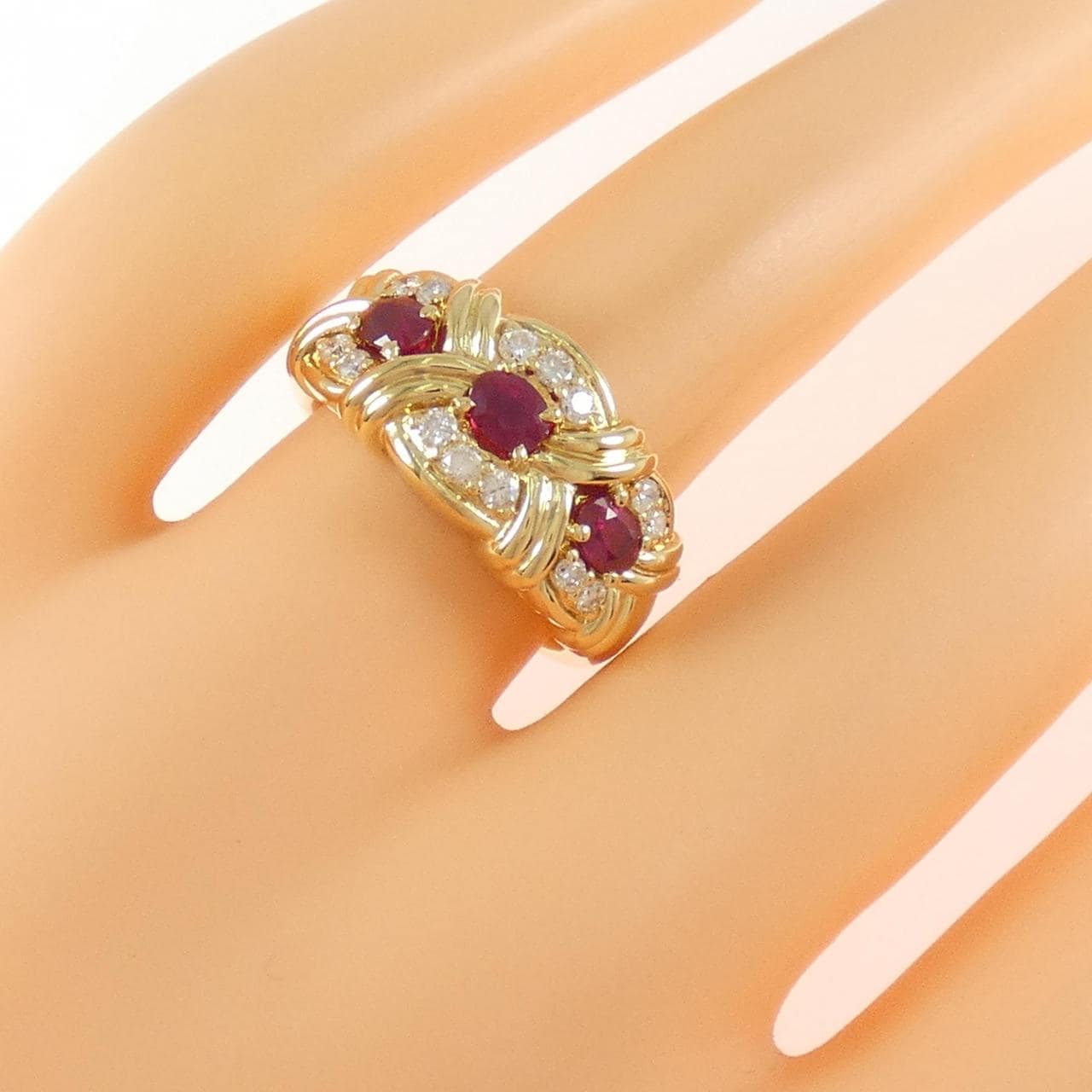 K18YG ルビー リング 0.70CT
