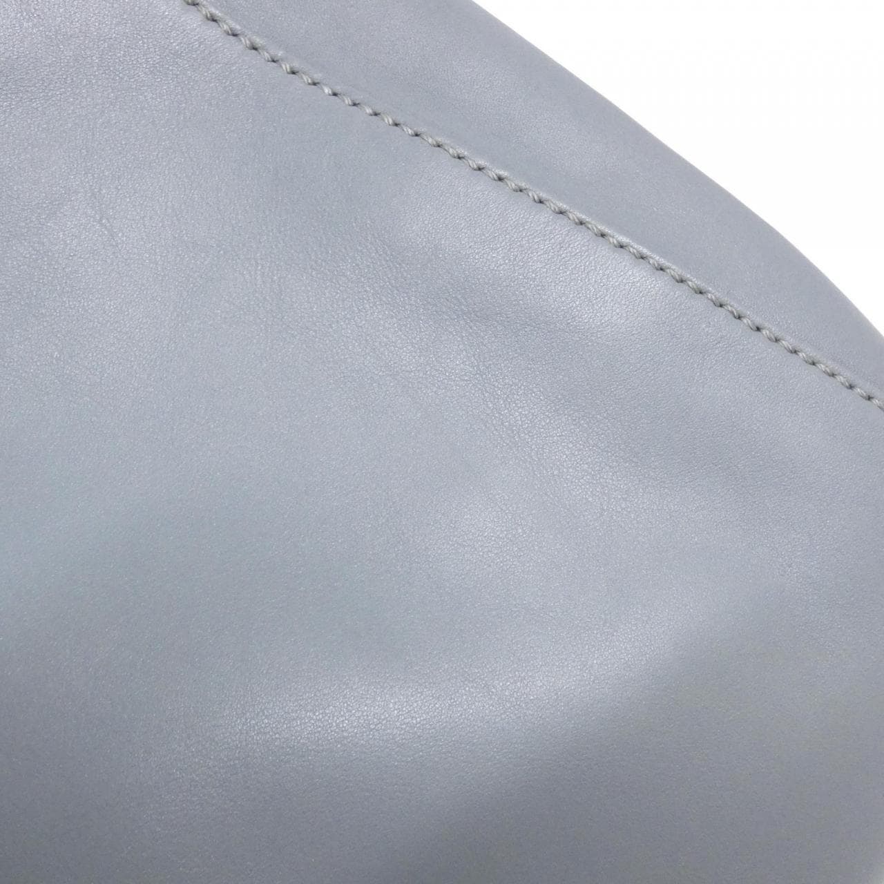 フェンディ ピーカブー 8BN226 FZN バッグ