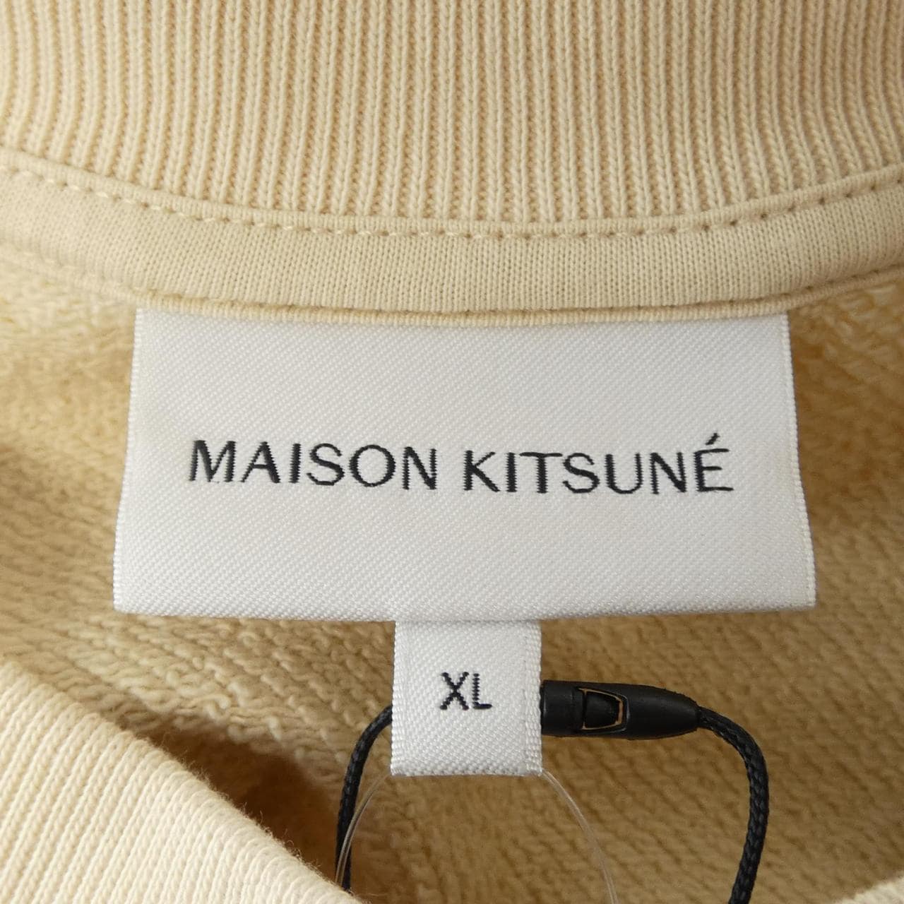 メゾンキツネ MAISON KITSUNE MM00304KM0001 スウェット