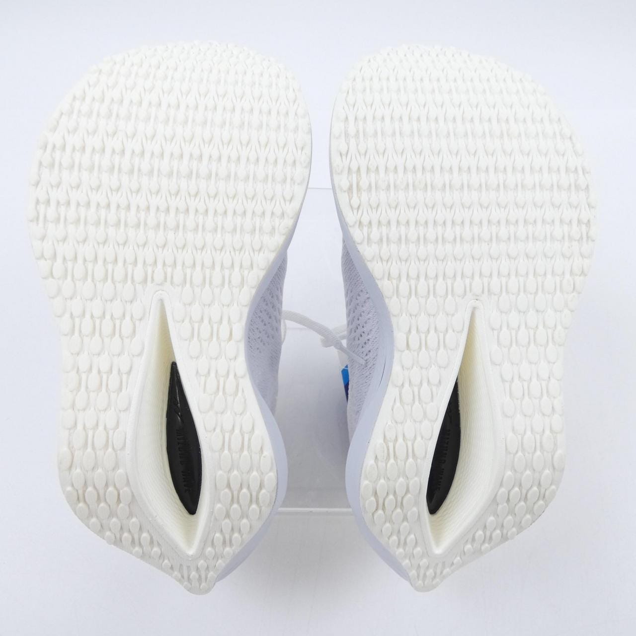 コムデギャルソン COMME des GARCONS MIZUNO スニーカー