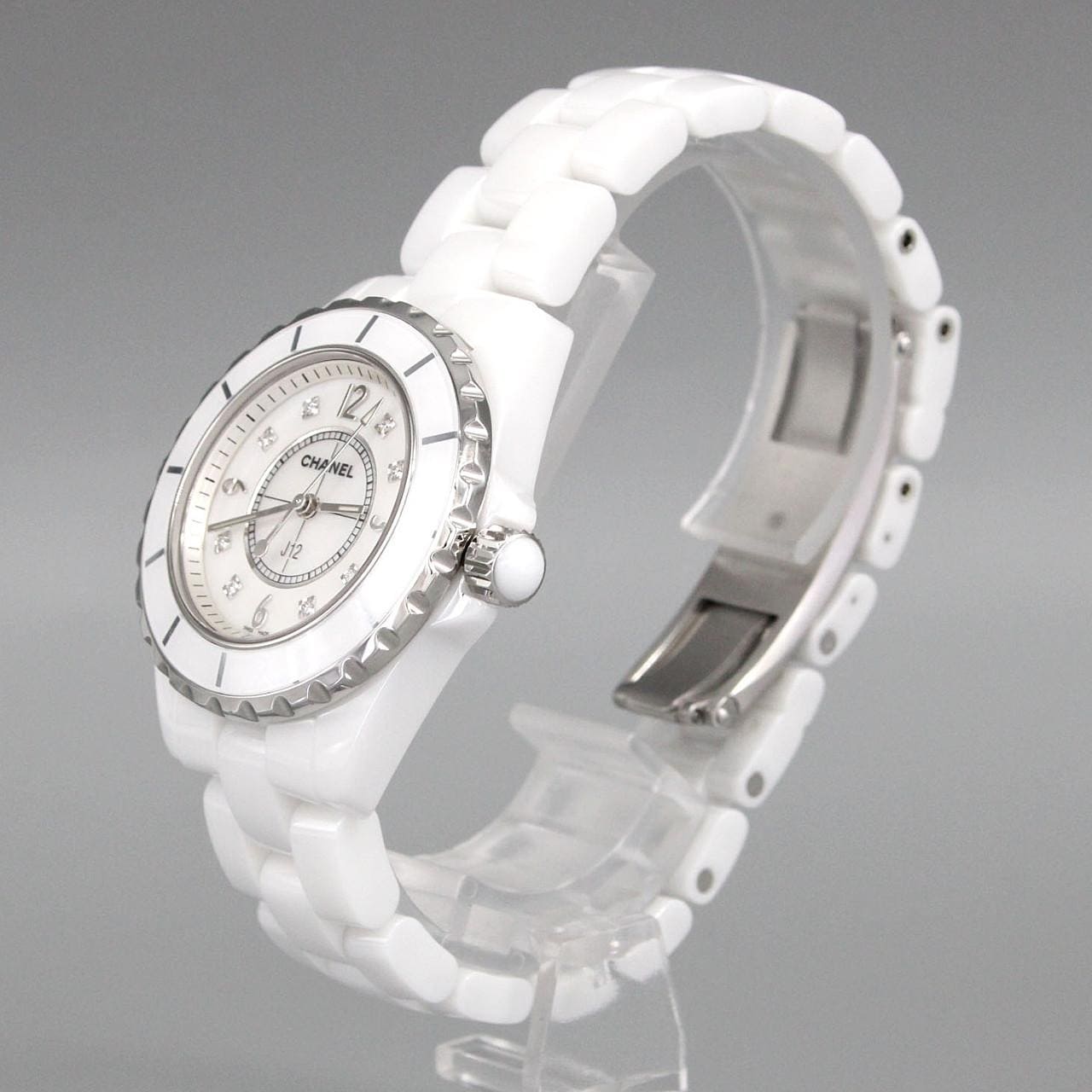 シャネル J12 33mmセラミック･8P H2422 セラミック クォーツ