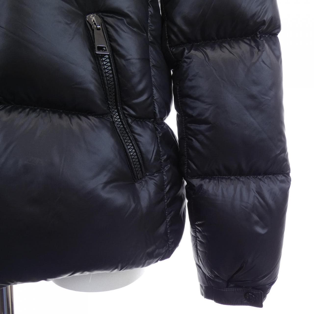 モンクレール MONCLER FOURMINE ダウンジャケット