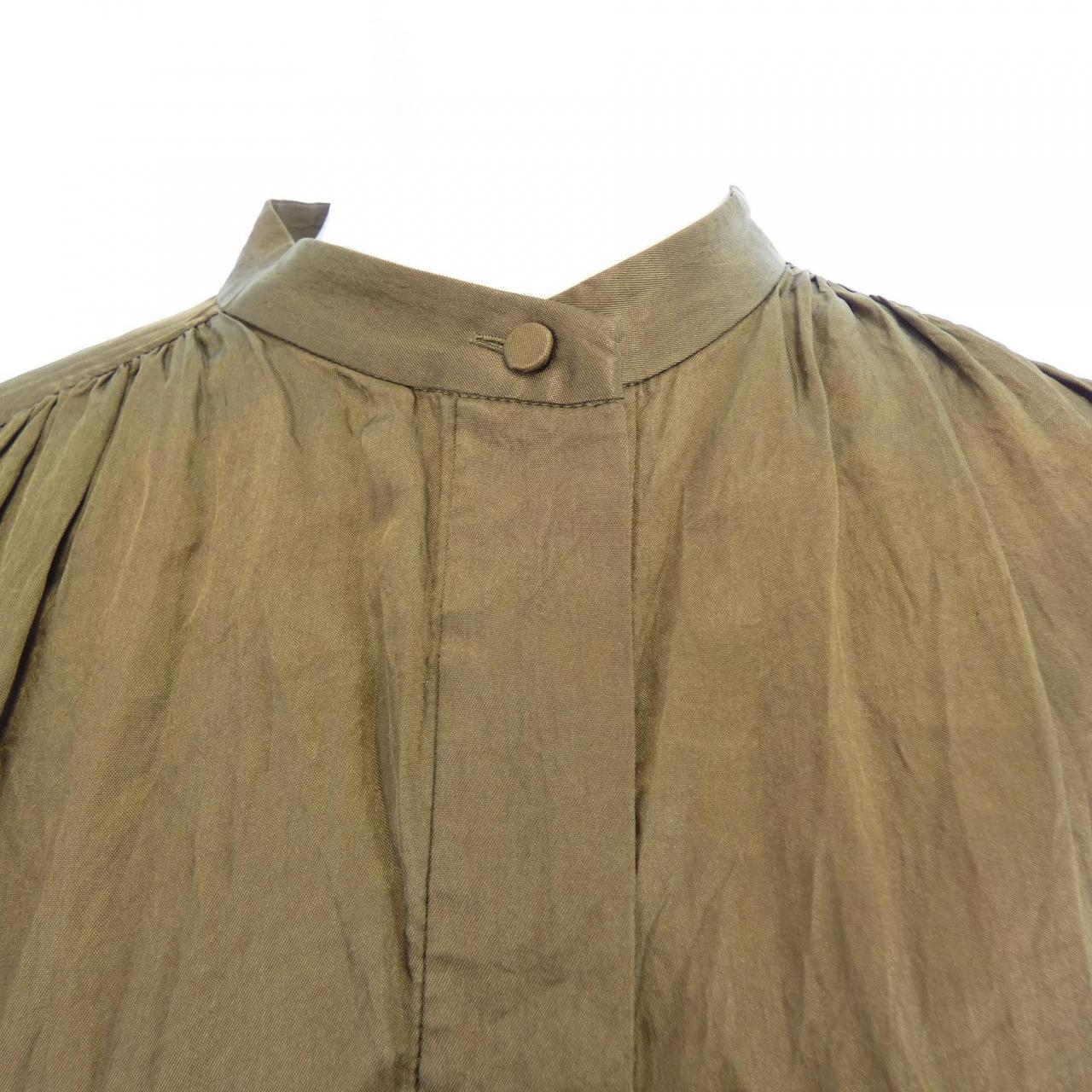 プルミエアロンディスモン 1er Arrondissement ワンピース