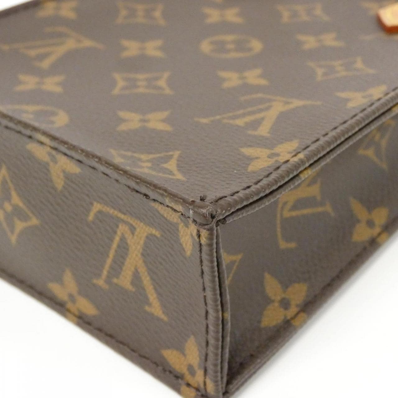 LOUIS VUITTON Monogram Petite Sac Plat M69442 包