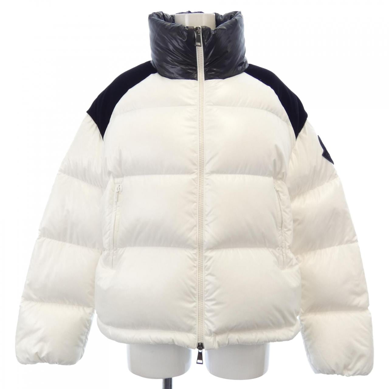 MONCLER蒙克勒羽绒服
