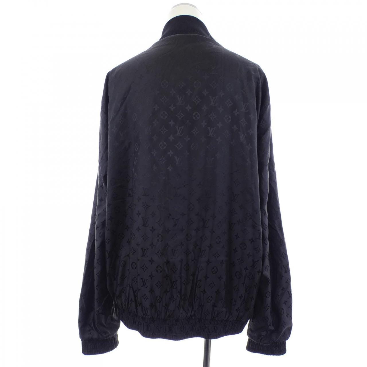 ルイヴィトン LOUIS VUITTON モノグラムリバーシブルライトボンバー HON40XZLW ブルゾン