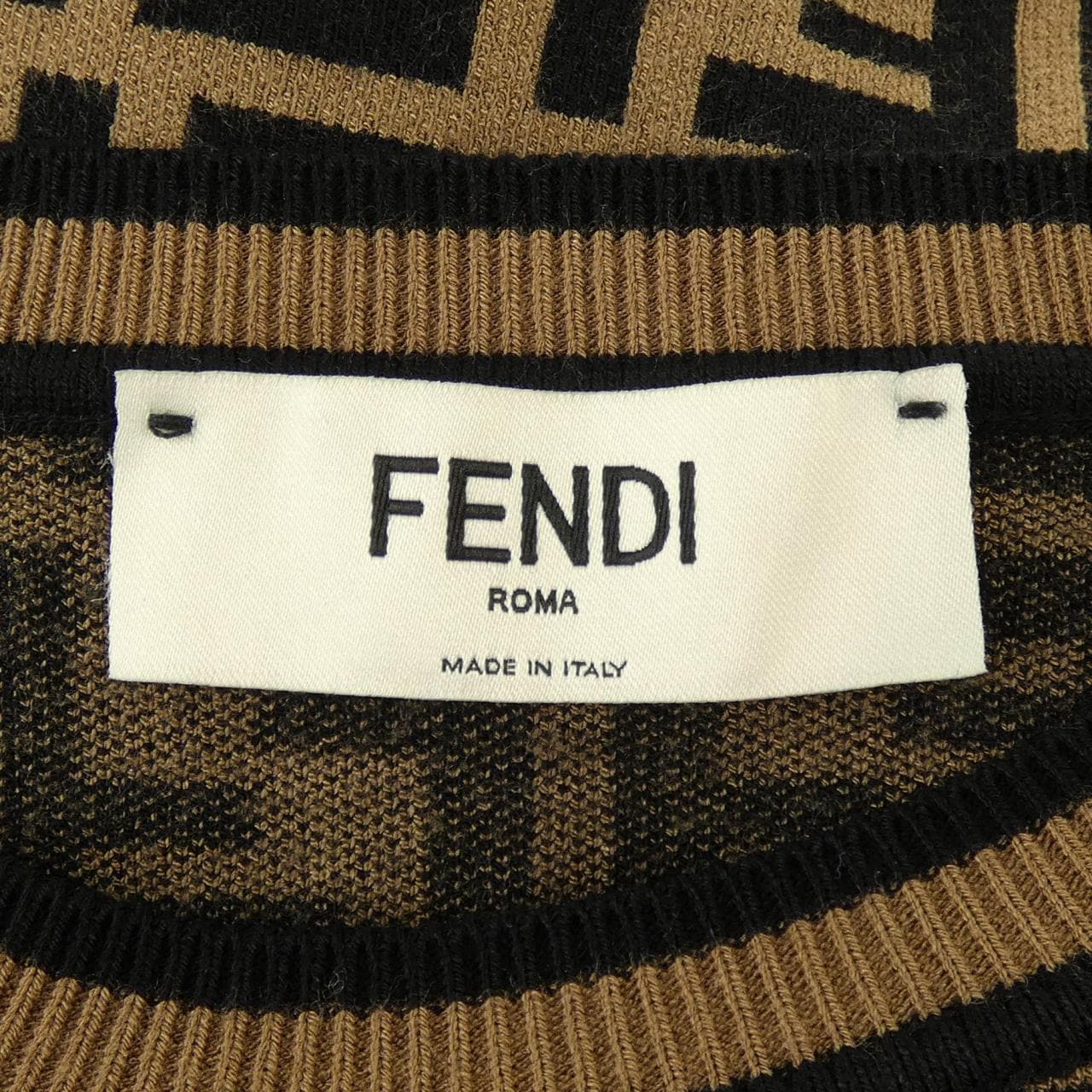 フェンディ FENDI FFモチーフ FZY703 A5QG ニット