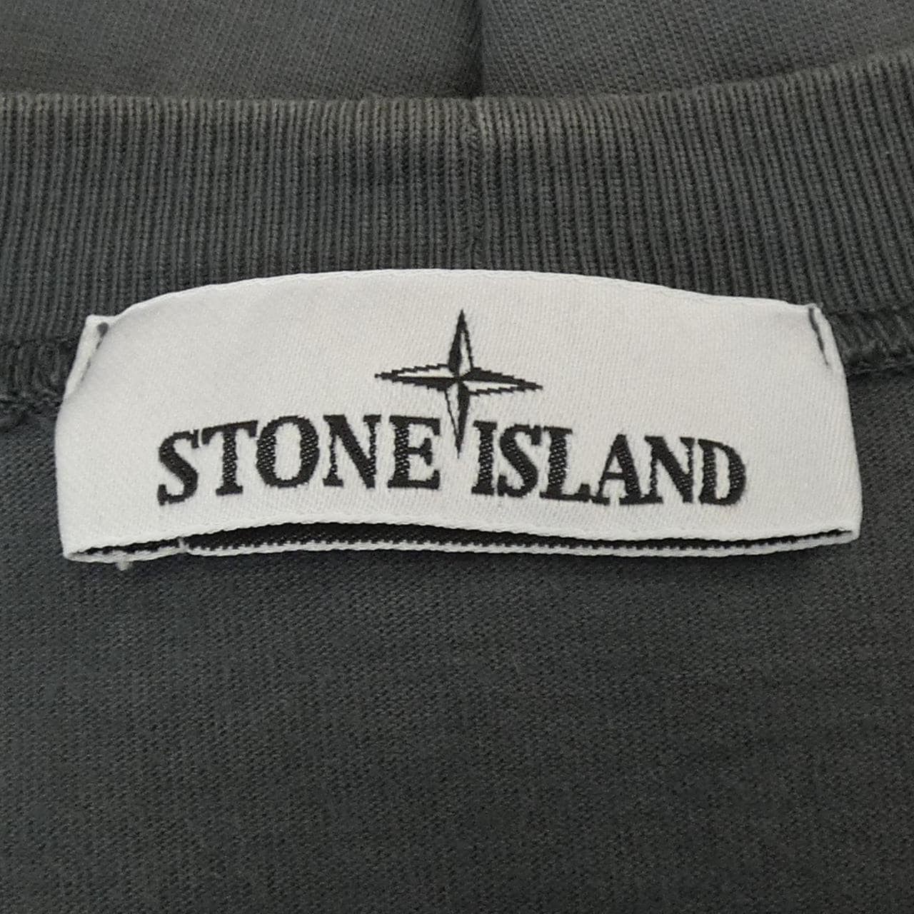 ストーンアイランド STONE ISLAND トップス