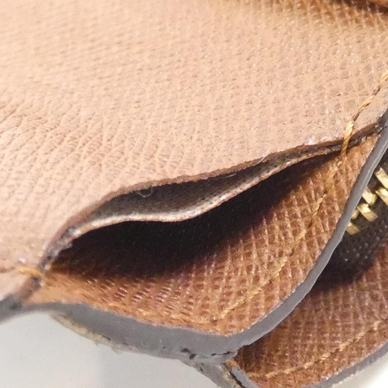 ルイヴィトン モノグラム ポルト パピエ ジップ M61207 財布