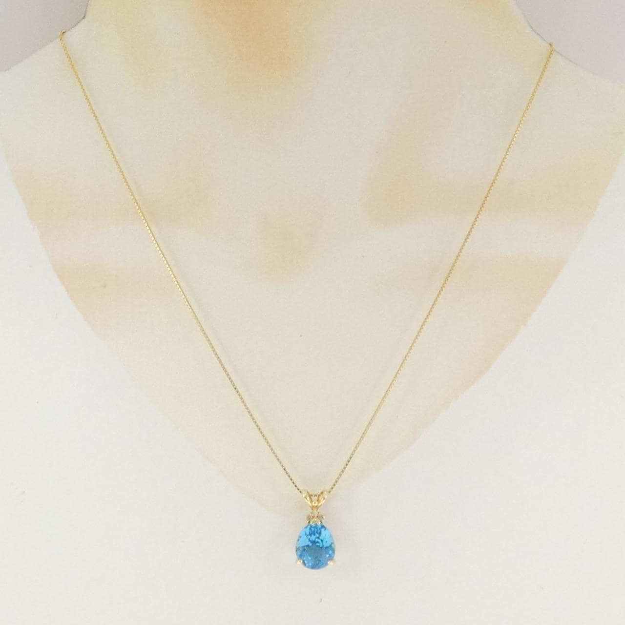 K18YG ブルートパーズ ネックレス 5.00CT