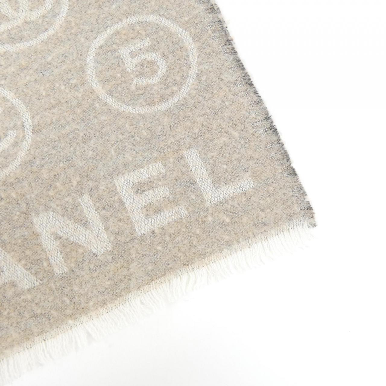 CHANEL STOLE