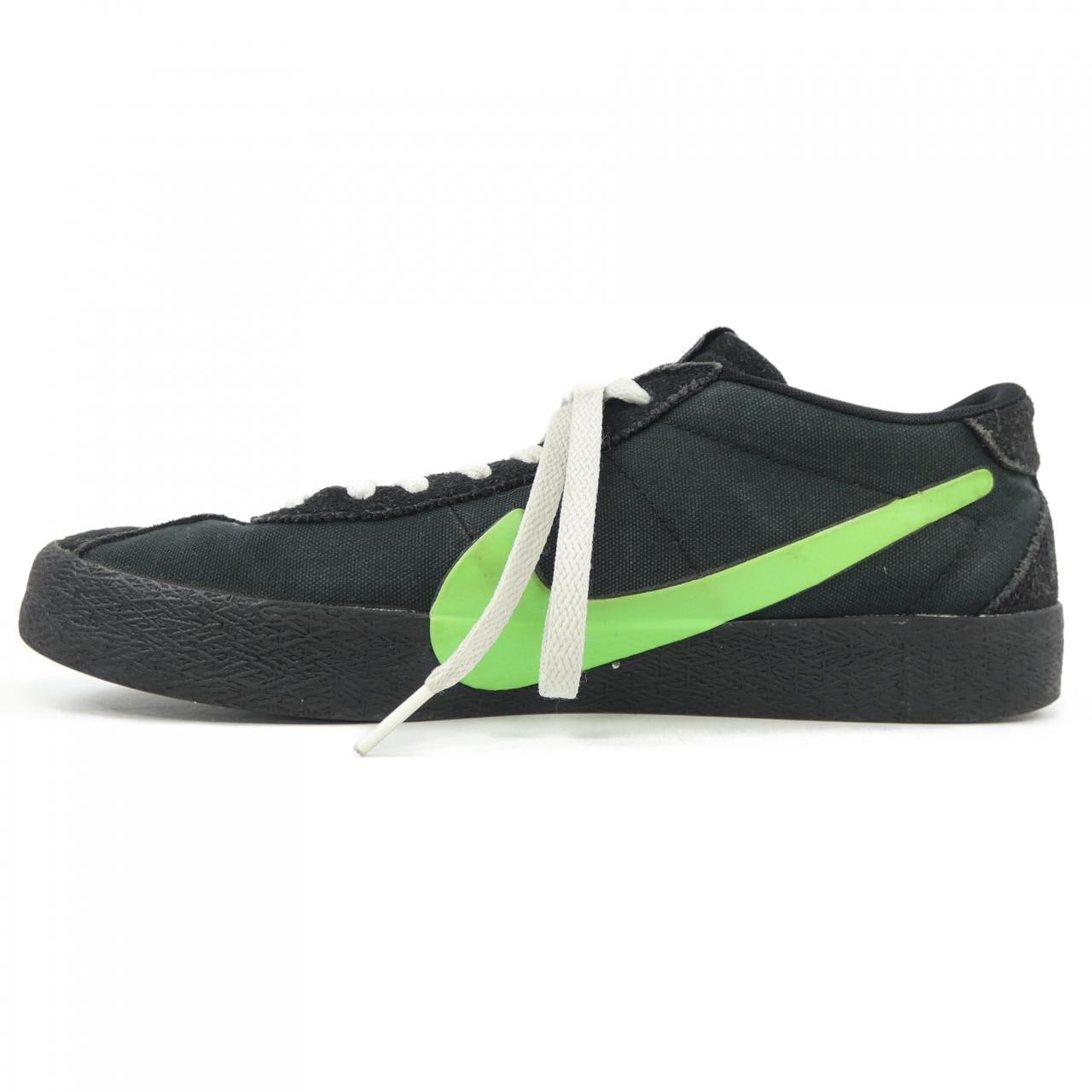 ナイキ NIKE CU3211-001 スニーカー