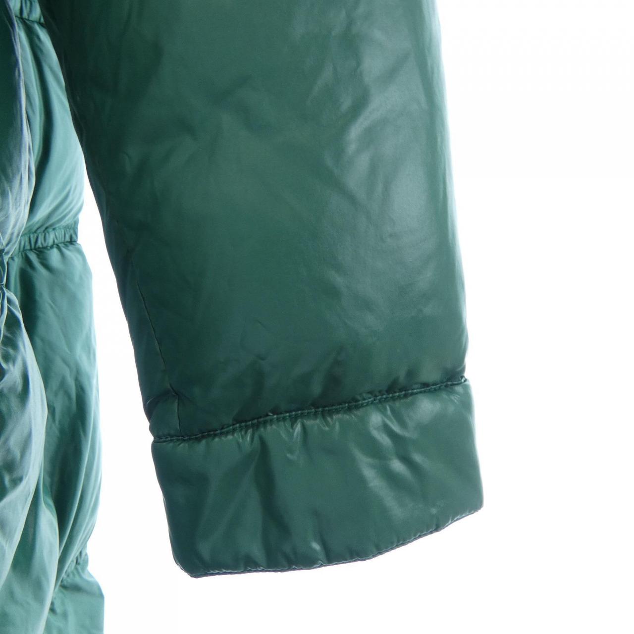 モンクレール MONCLER ESCALLONIA ダウンコート