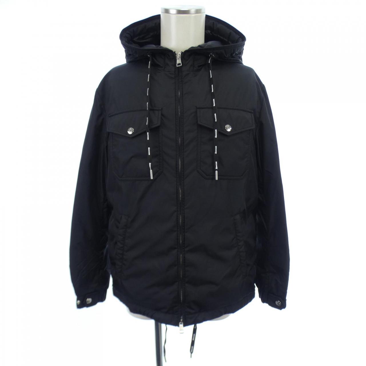 モンクレール MONCLER ダウンジャケット