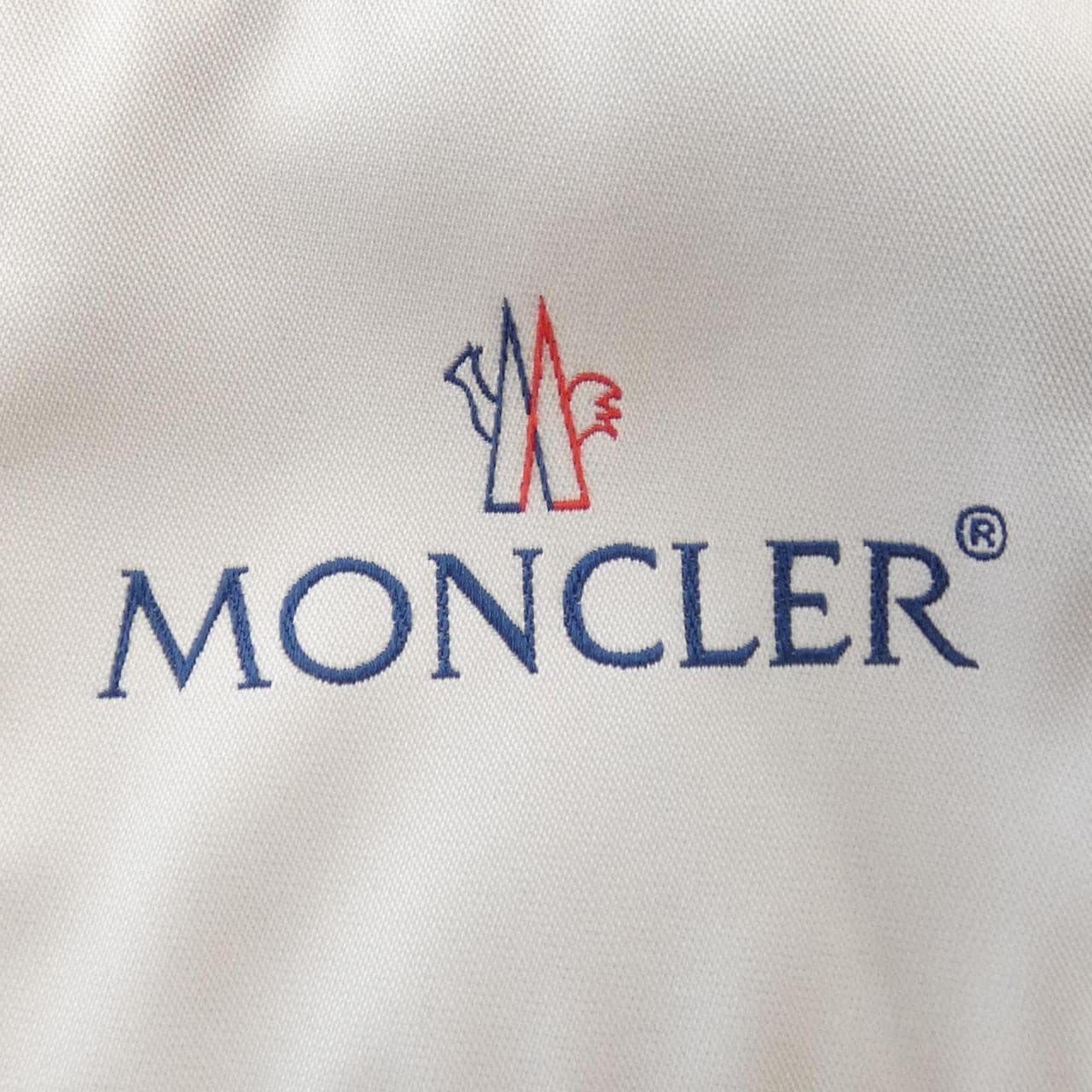 U MONCLER蒙克勒夹克