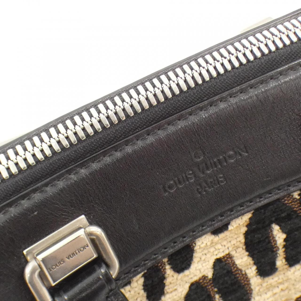LOUIS VUITTON Leopard Baby M94257 Bag