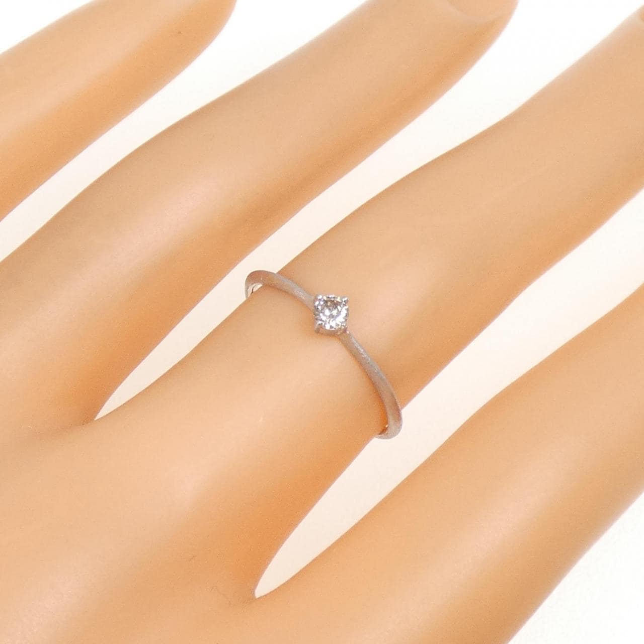 K18WG ダイヤモンド リング 0.09CT