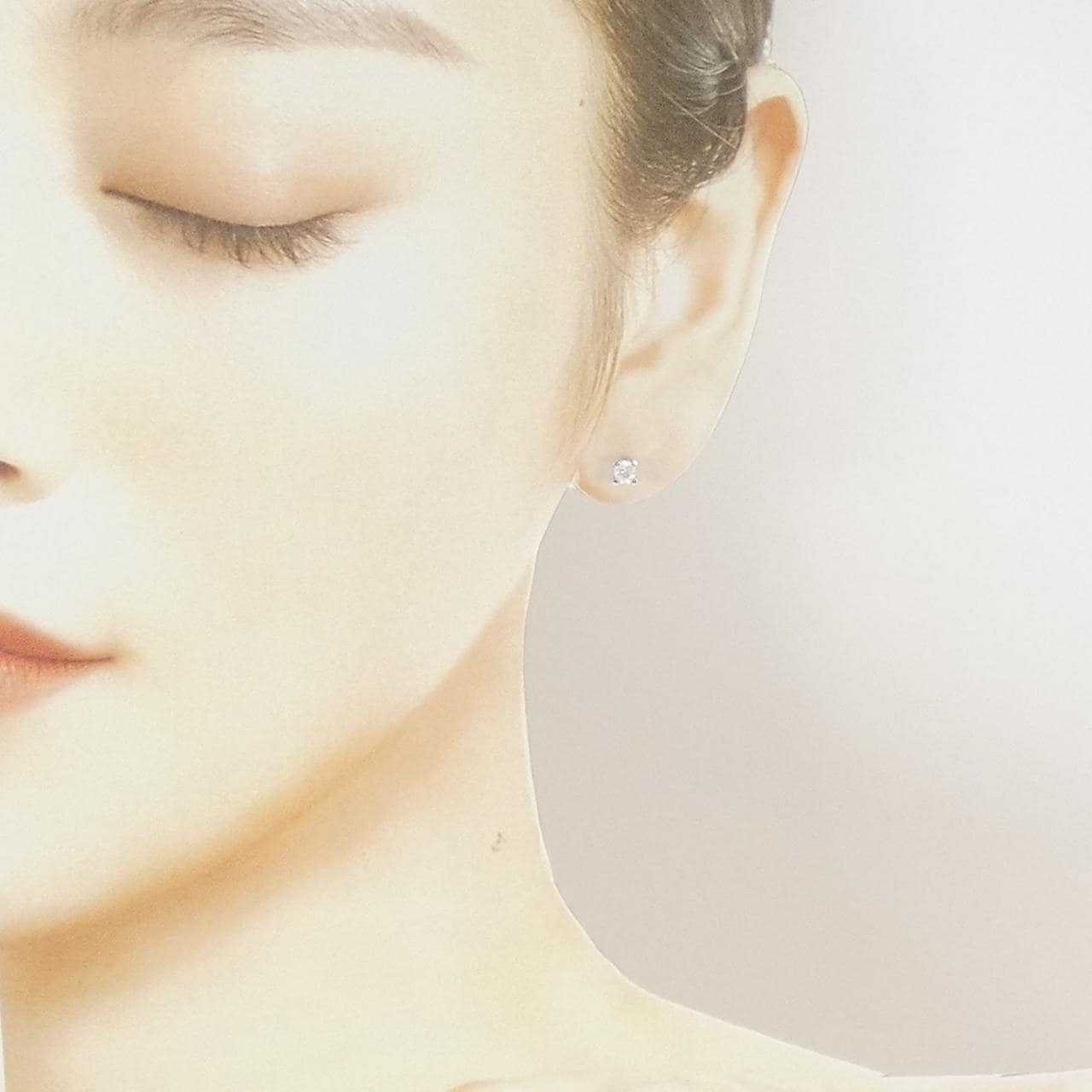 K18WG ソリティア ダイヤモンド ピアス 0.30CT