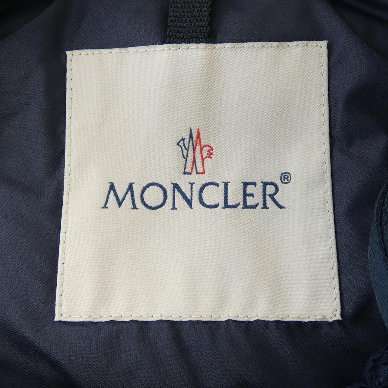 モンクレール MONCLER GENCAY ダウンジャケット