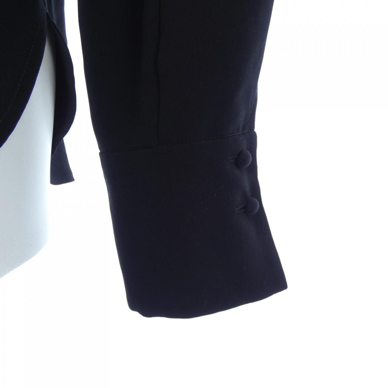 ソブ SOV. トップス