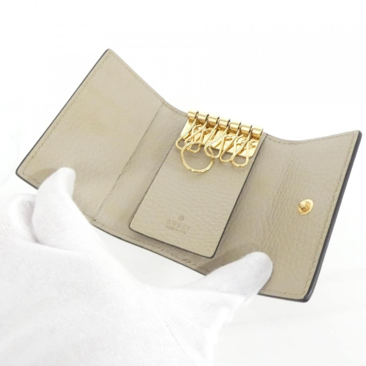 グッチ 456118 AACFE キーケース