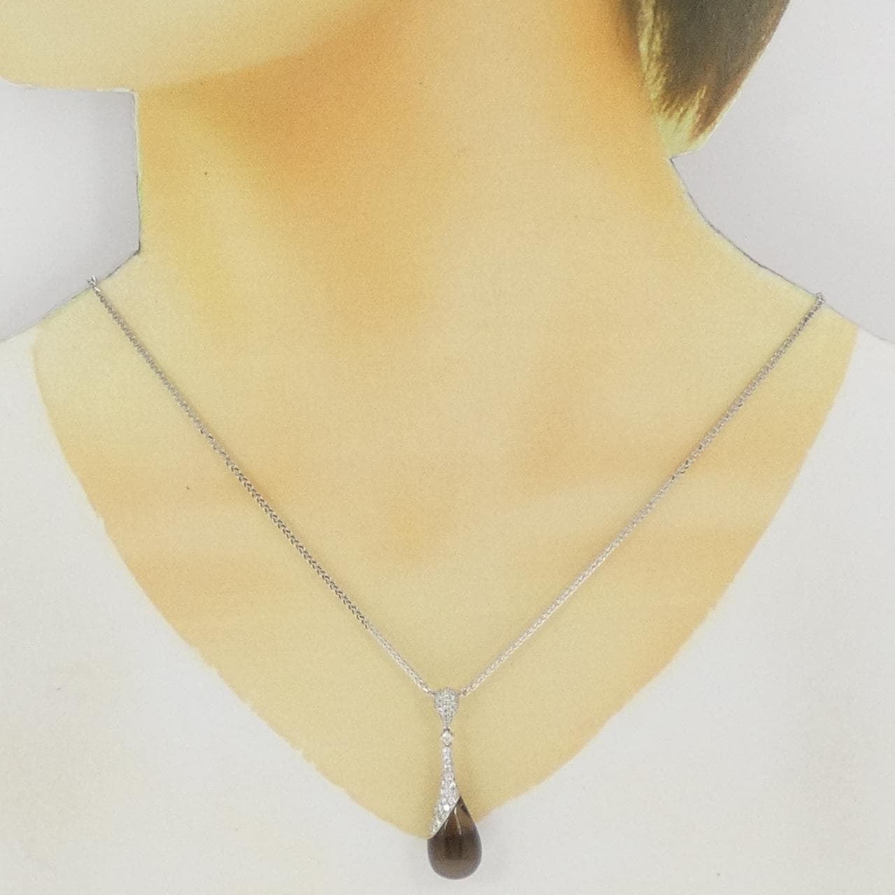K18WG スモーキークオーツ ネックレス