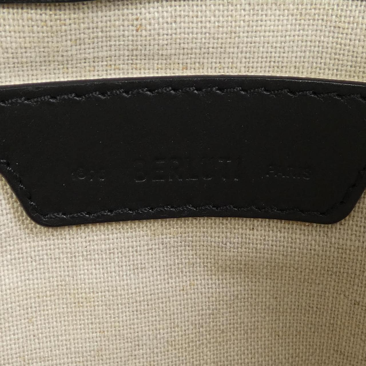 ベルルッティ Berluti トゥジュールガリバースクリットレザー BAG