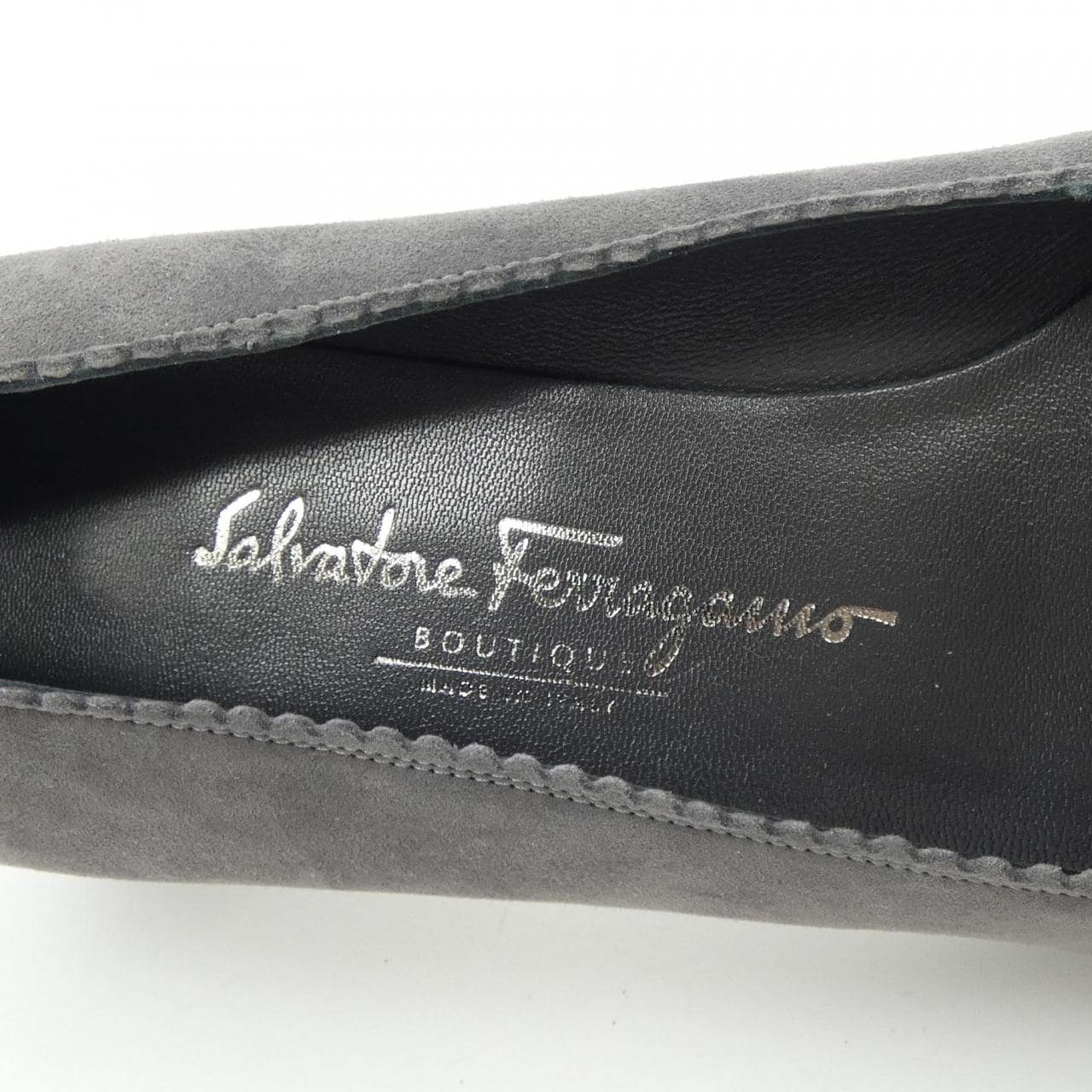 サルヴァトーレフェラガモ SALVATORE FERRAGAMO パンプス