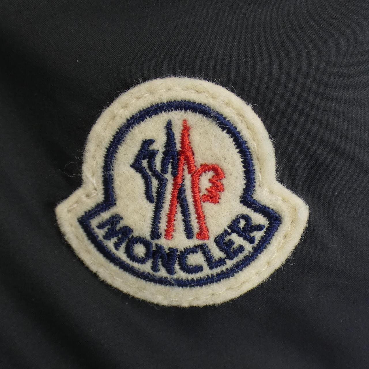 モンクレール MONCLER ダウンベスト