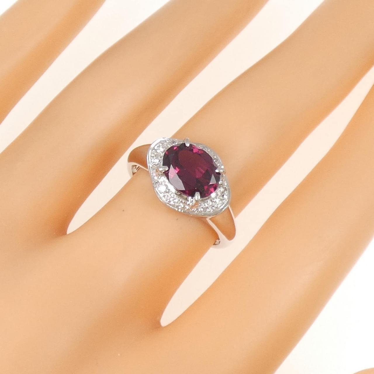 PT900 ガーネット リング 2.11CT