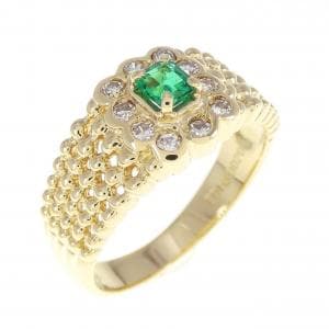 emerald ring