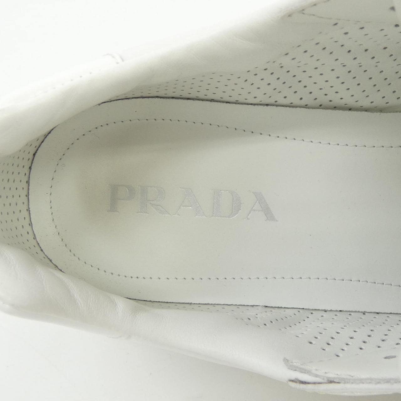 プラダ PRADA 2EE443 スニーカー