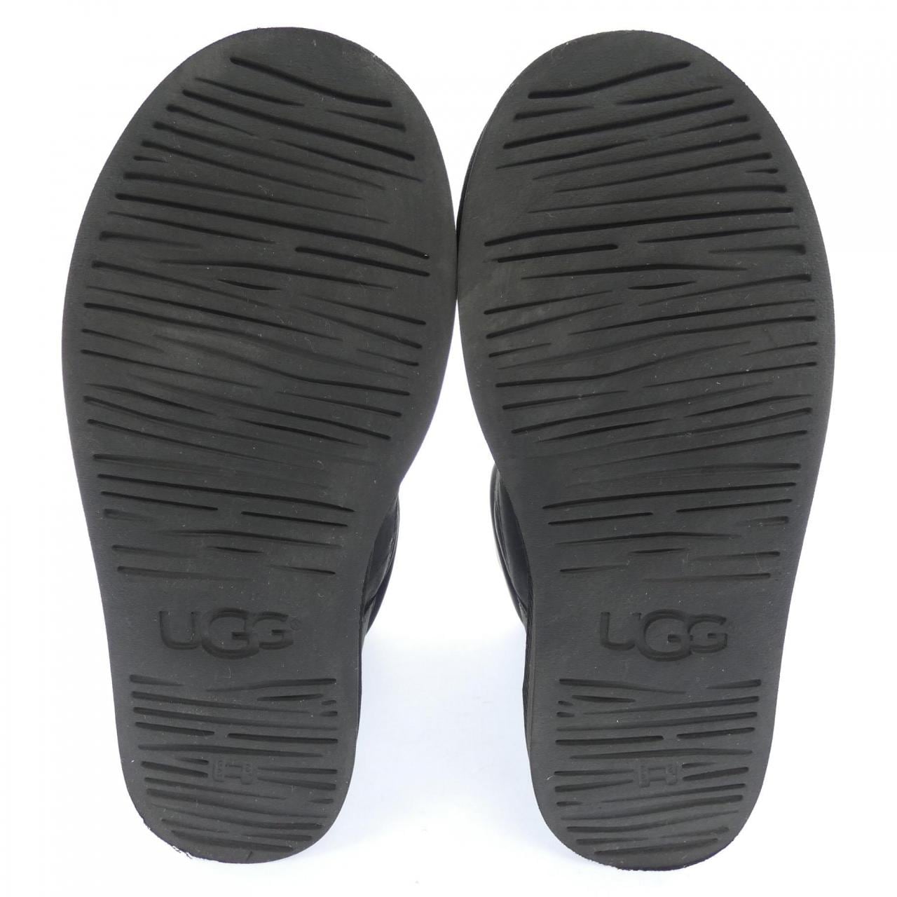 アグ UGG ブーツ