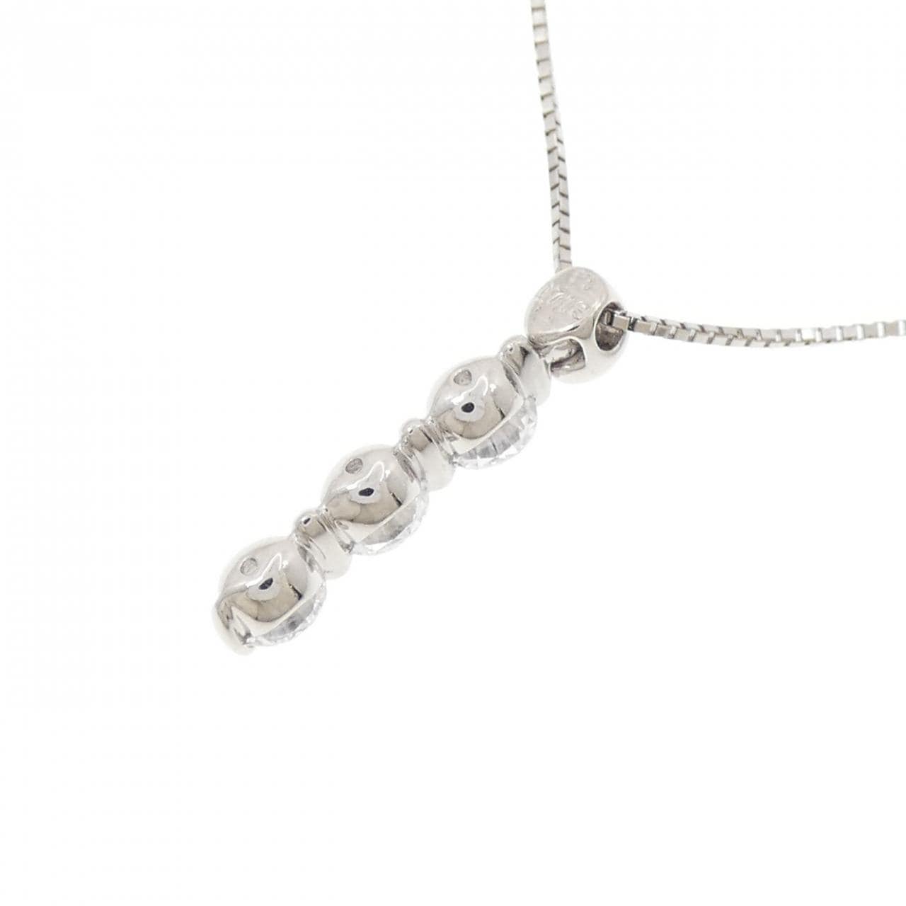 PT/PT850 スリーストーン ダイヤモンド ネックレス 0.713CT