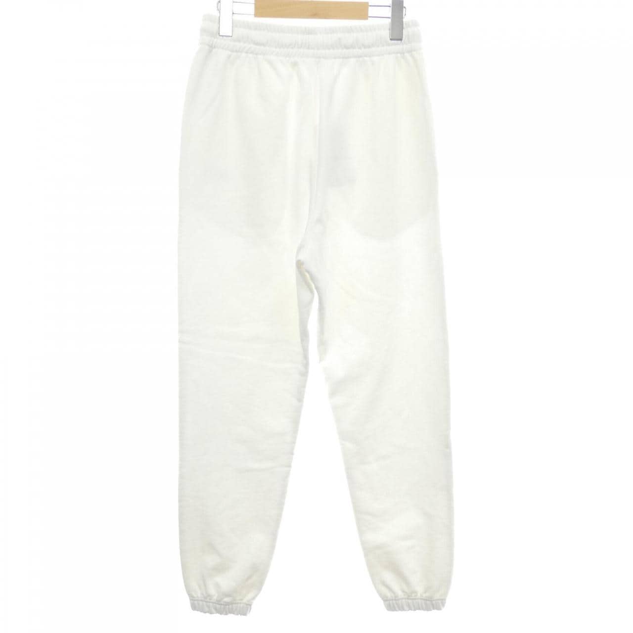 セリーヌ CELINE CELINEエンブロイダリージョガーパンツ 2Z062052H パンツ