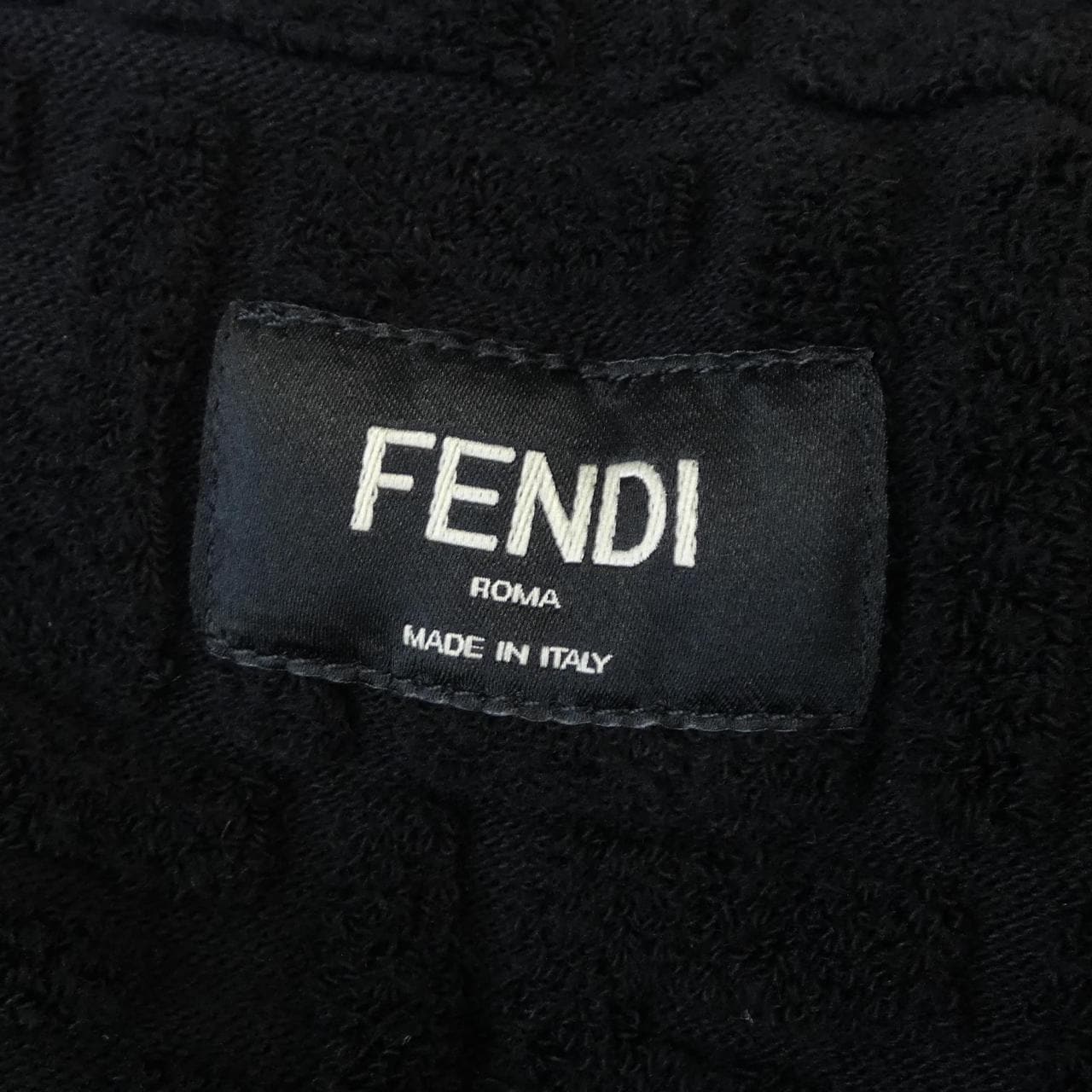 フェンディ FENDI FY3939 ARYP パーカー