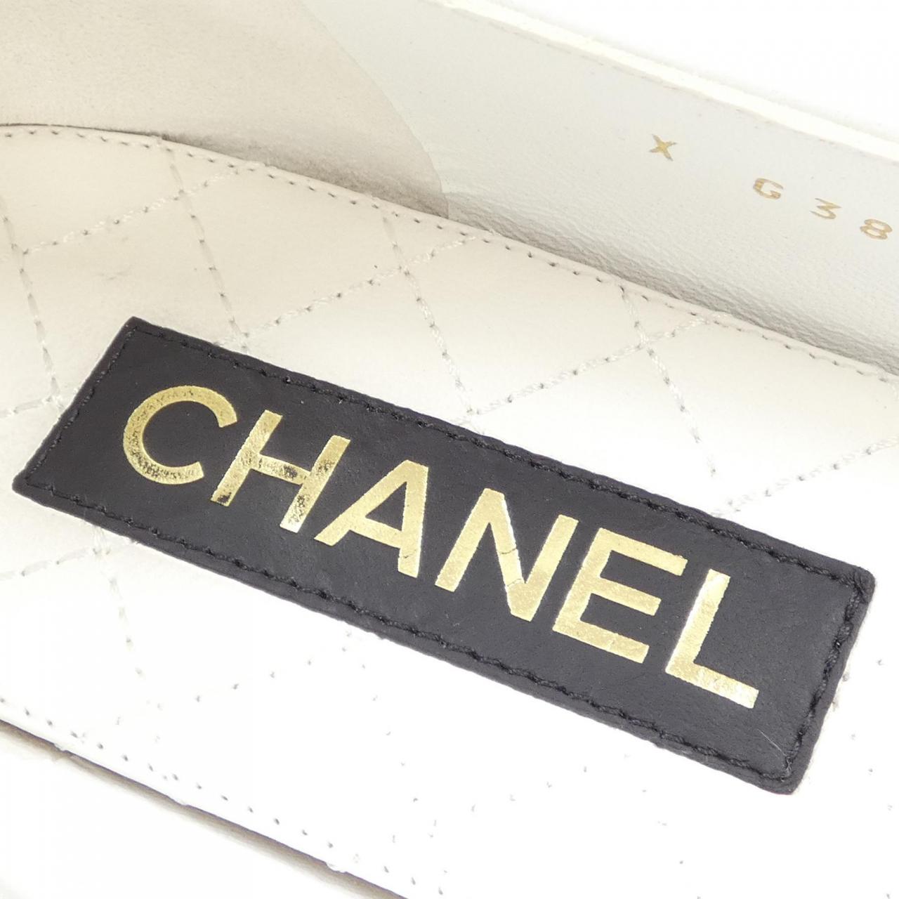 シャネル CHANEL フラットシューズ