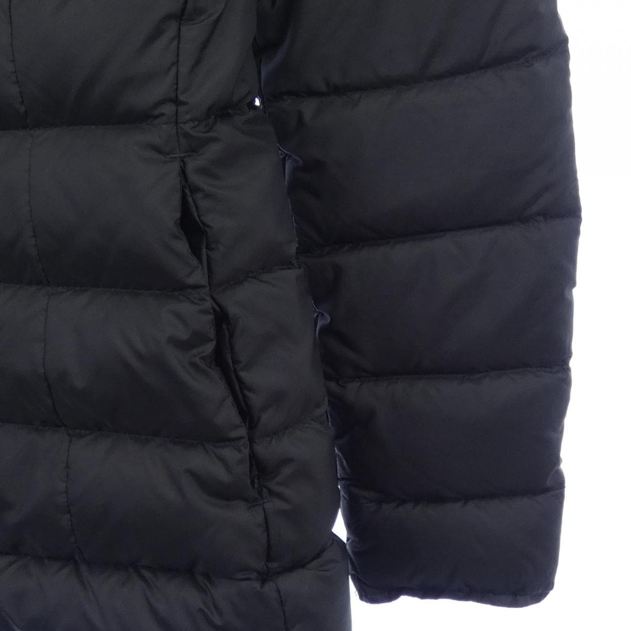 ピューテリー PEUTEREY ダウンジャケット