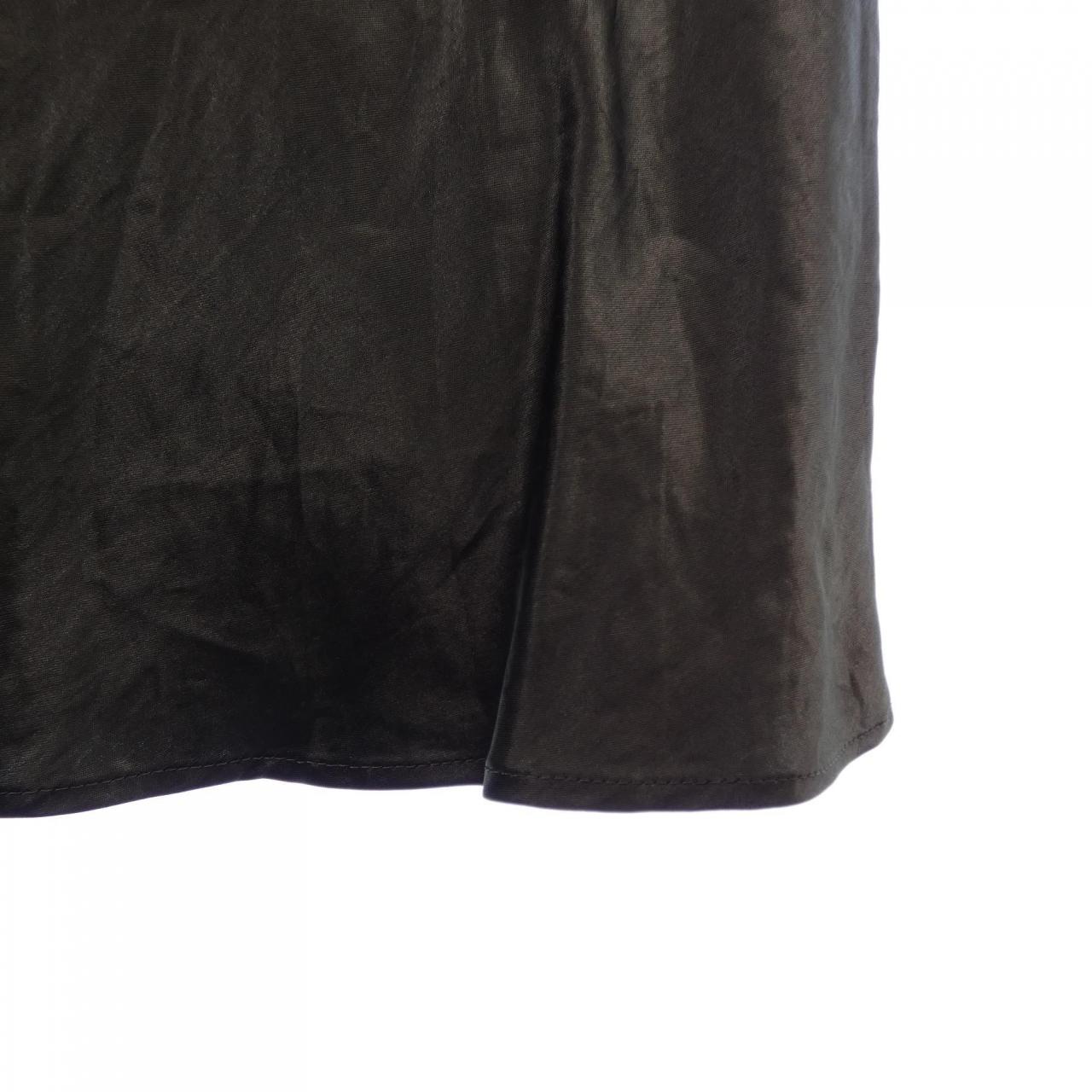 ノーブル Noble スカート