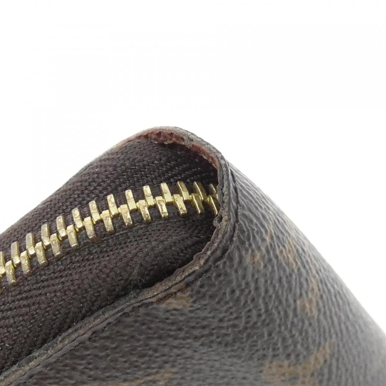 ルイヴィトン モノグラム ジッピー ウォレット M42616 財布