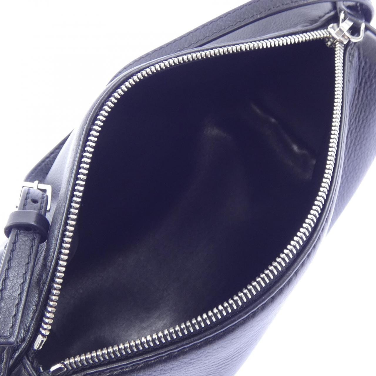 ザロウ THE ROW 90'S BAG W1281 L97 BAG