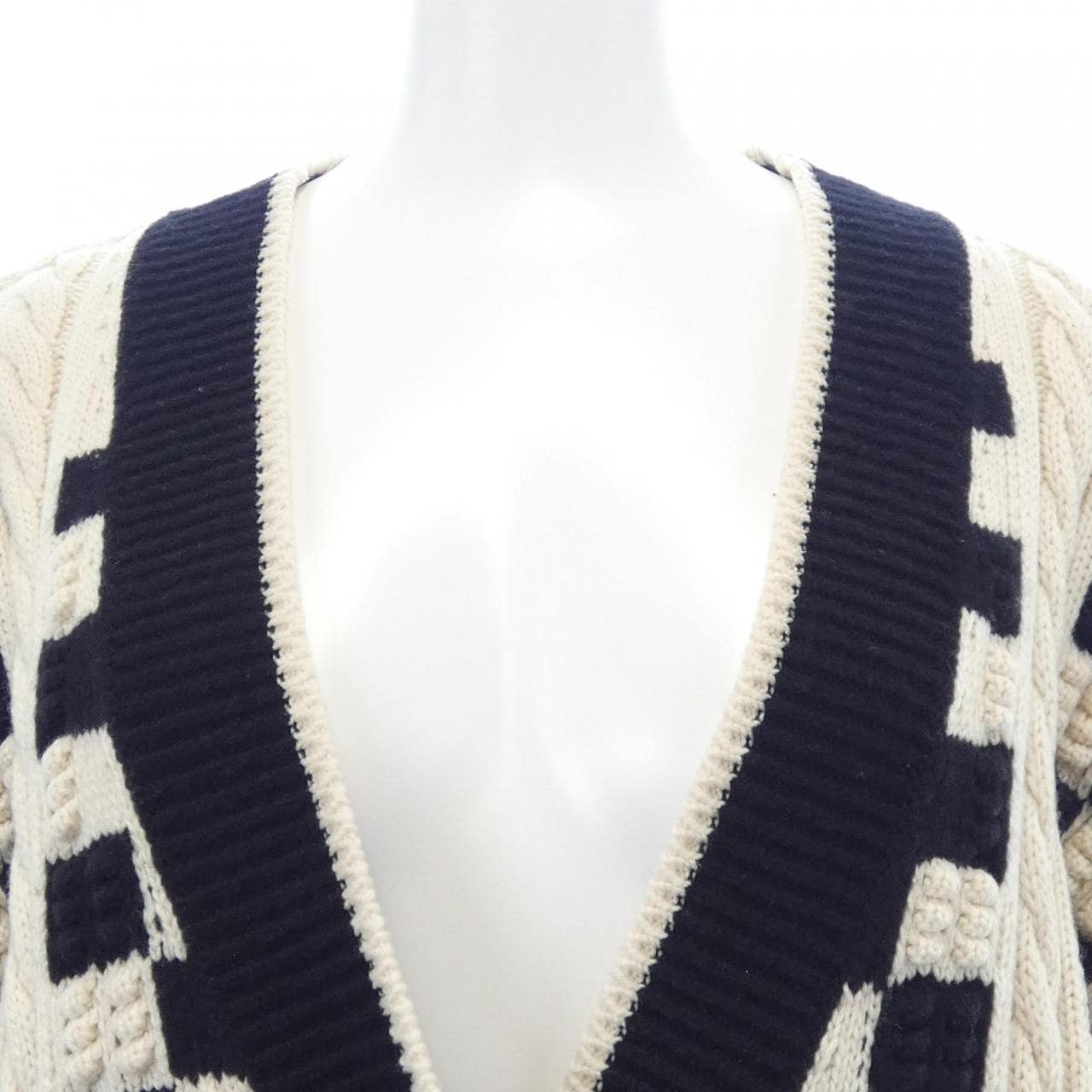 シャネル CHANEL P74124K10621 カーディガン