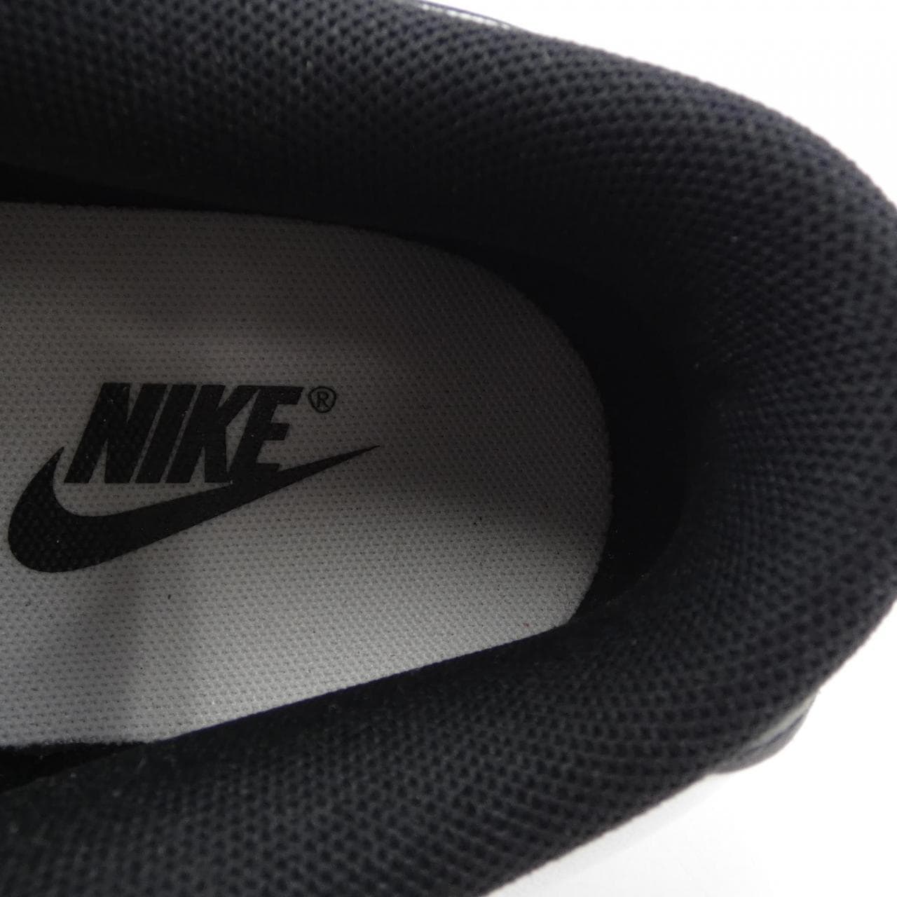 ナイキ NIKE スニーカー