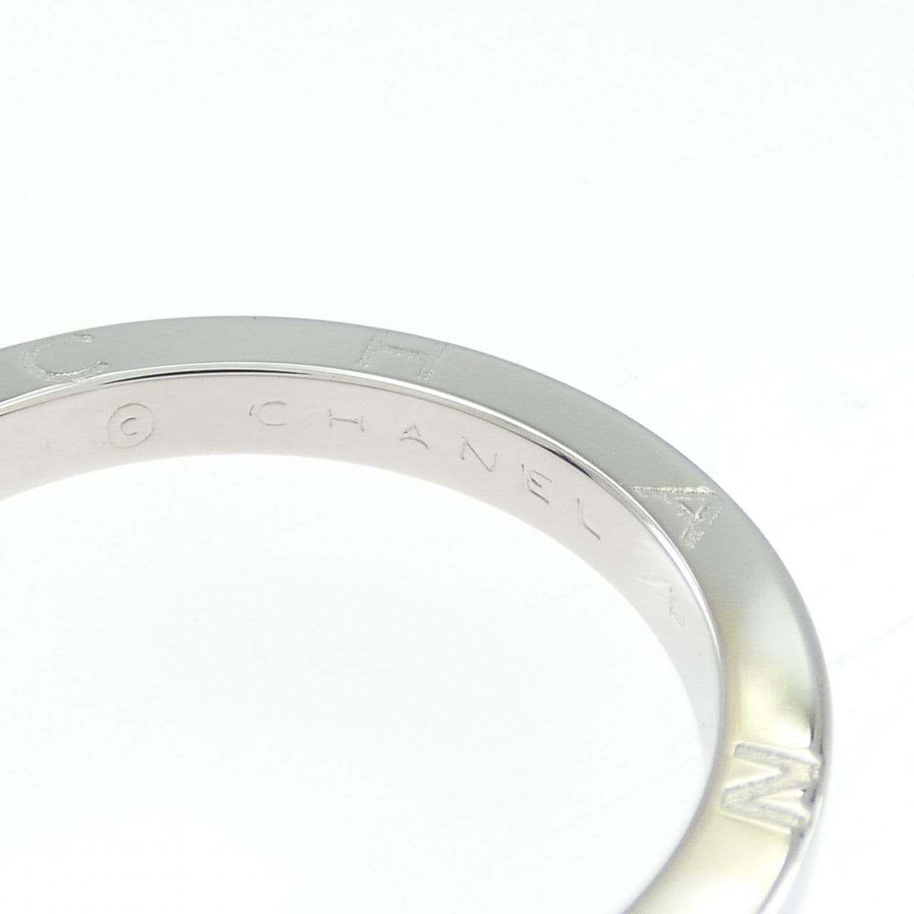 CHANEL C Signature Ring