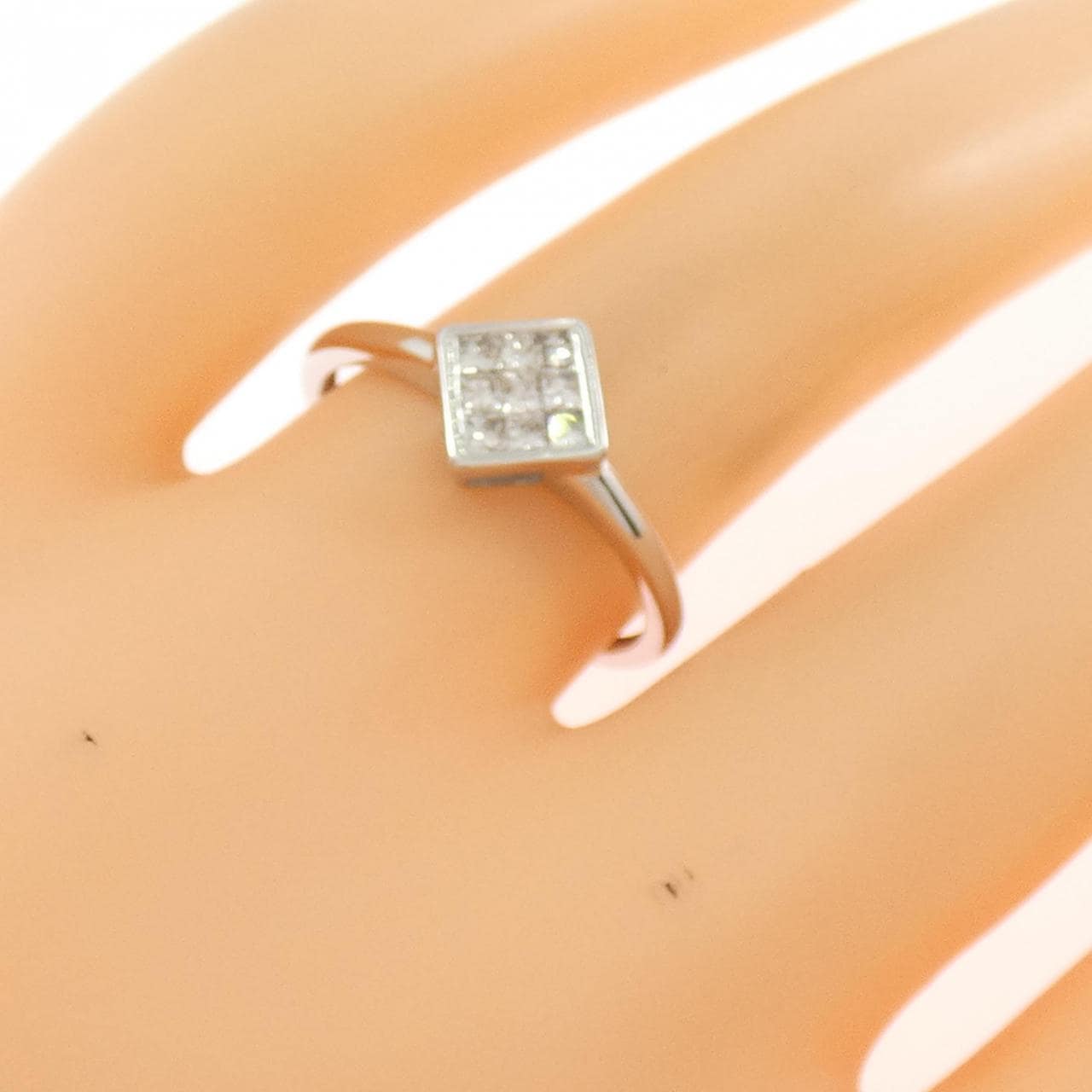 K18WG ダイヤモンド リング 0.20CT