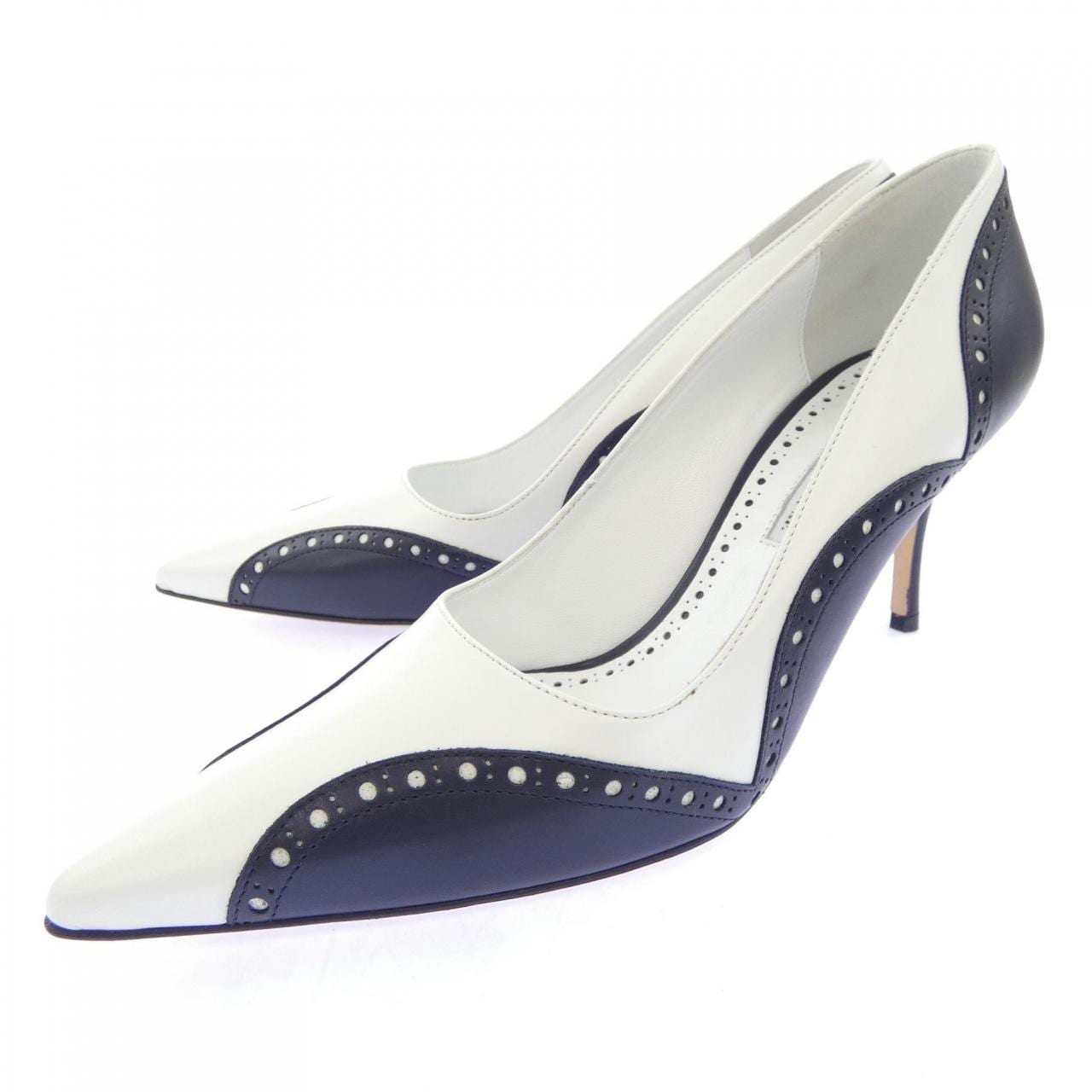 マノロブラニク MANOLO BLAHNIK パンプス