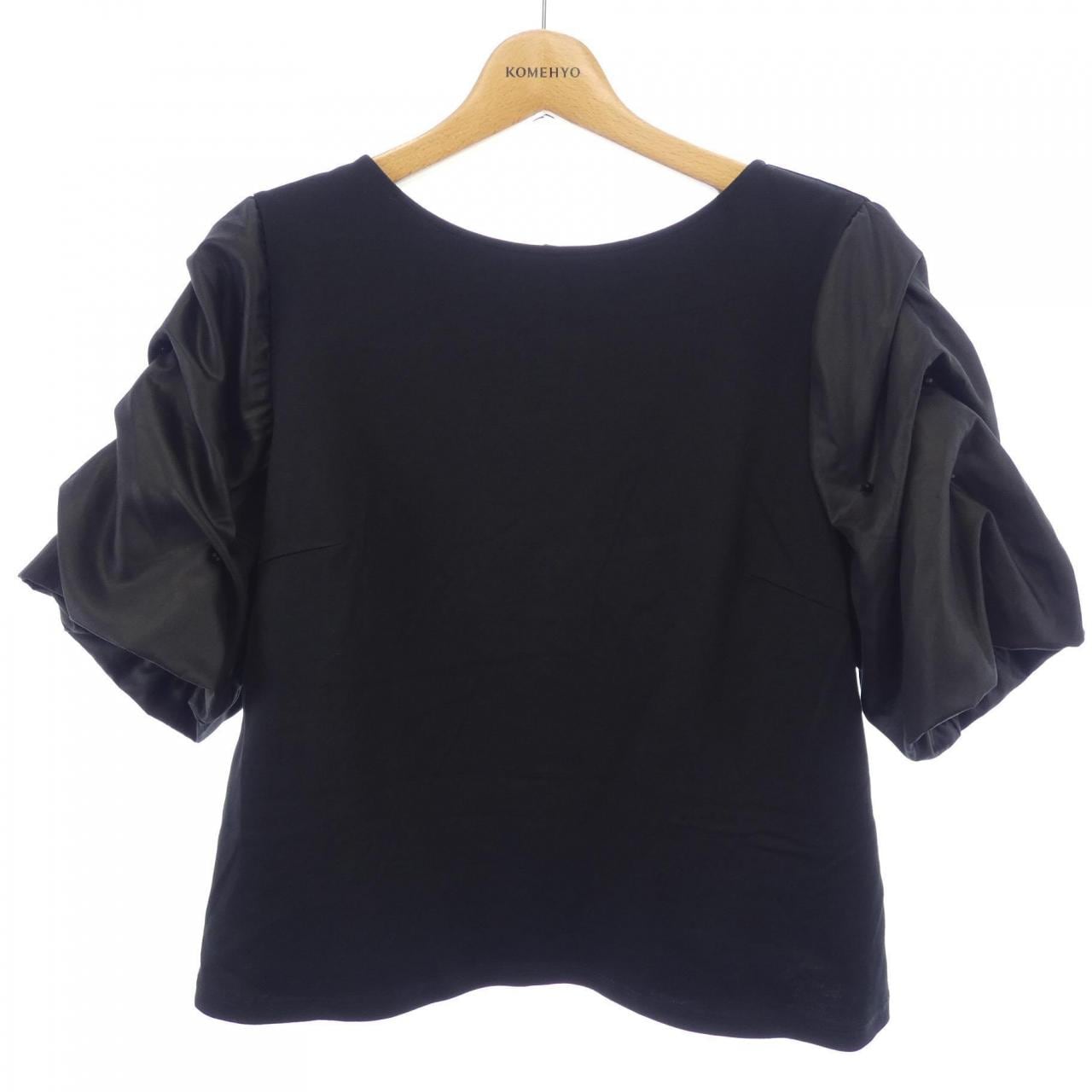 トゥービーシック TO BE CHIC トップス
