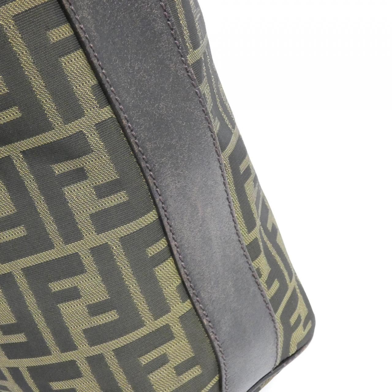 フェンディ 7VA003 NR2 ショルダーバッグ